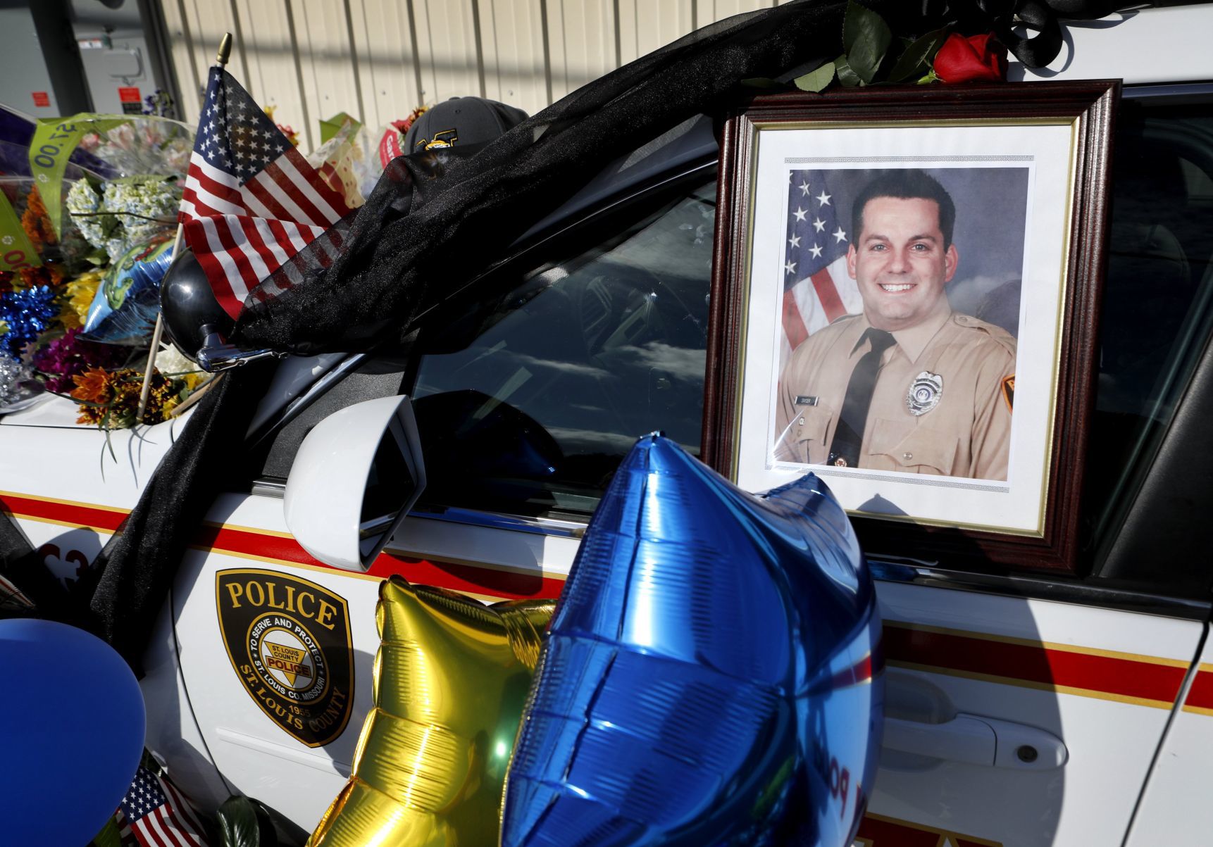 Memorial for officer Blake Snyder